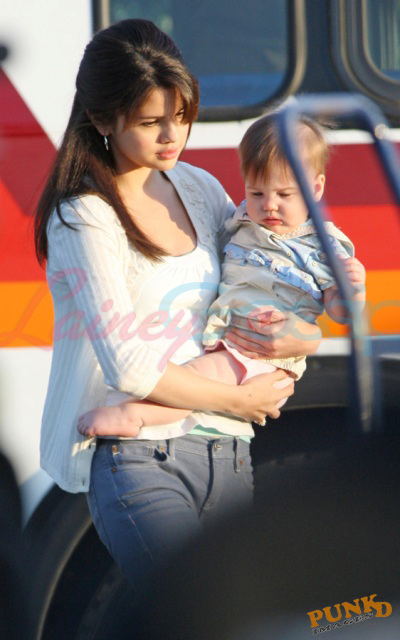 selena gomez kid pictures. Selena Gomez#39;s baby doesn#39;t